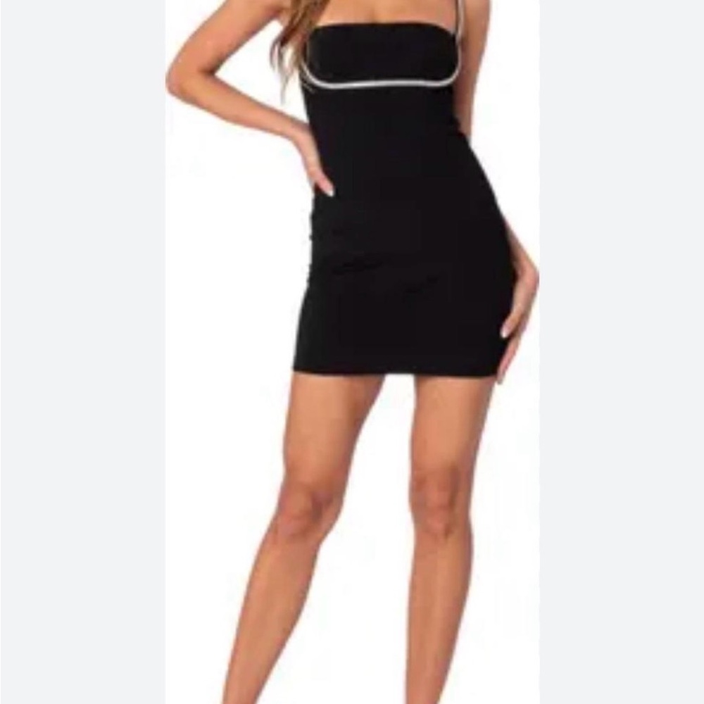Elegant Black Strapless Dress